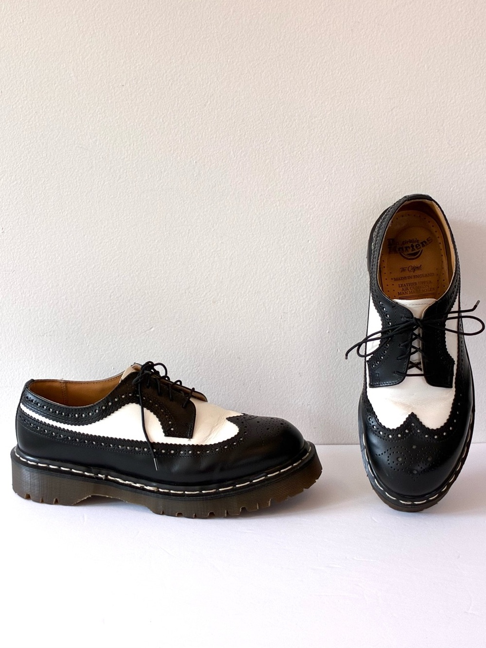 Dr. Martens 3989 Bex Smooth Leather Brogue Shoes, Black & White, Made in England - Picture 4 of 16